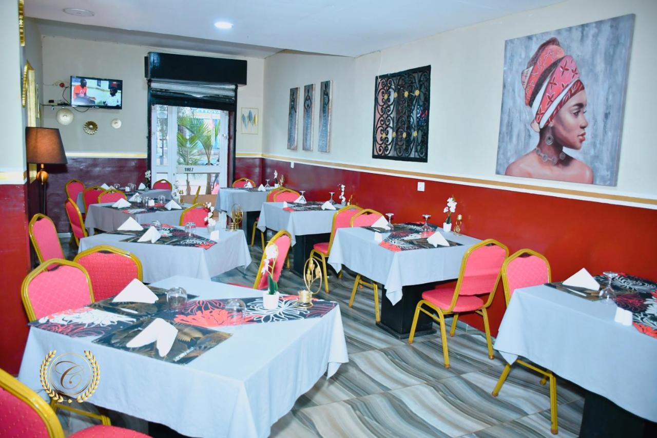 Hotel Restaurant Constellation Tchang Kültér fotó